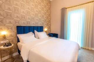 Отель Newport Hotel Kutaisi Кутаиси Стандартный номер с кроватью размера "queen-size"-13